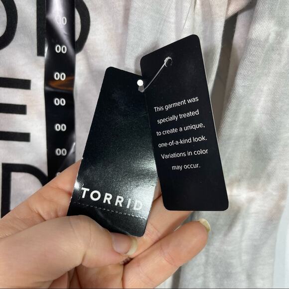 NWT torrid, tiedye Graphic Shirt. Size 00 M/L Believe There is Good in the World - Picture 5 of 5